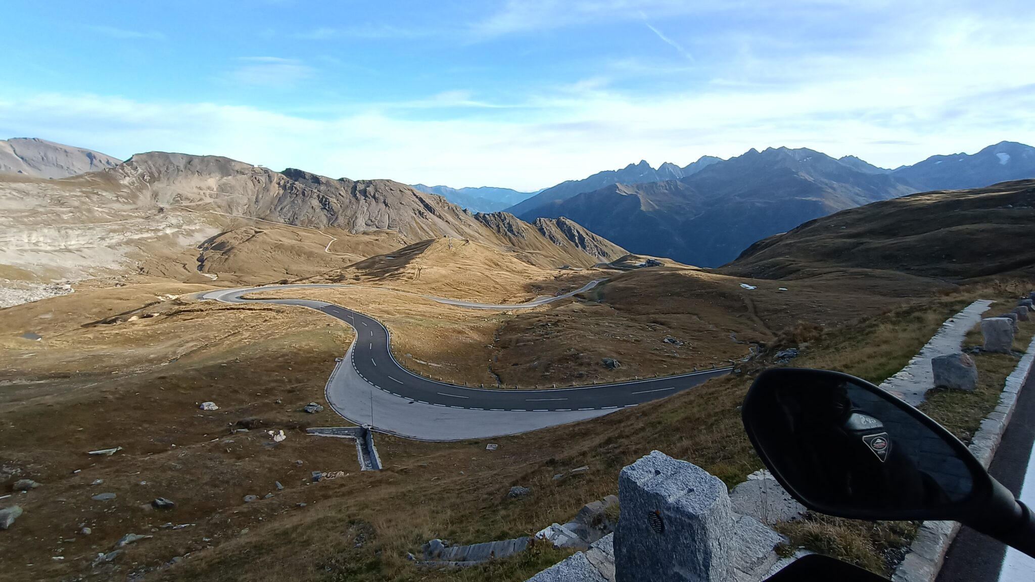 Touring the European Alps by Motorcycle – Good Loop (English)