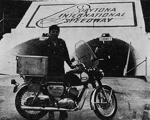 デイトナ スピードウェイへのトンネル